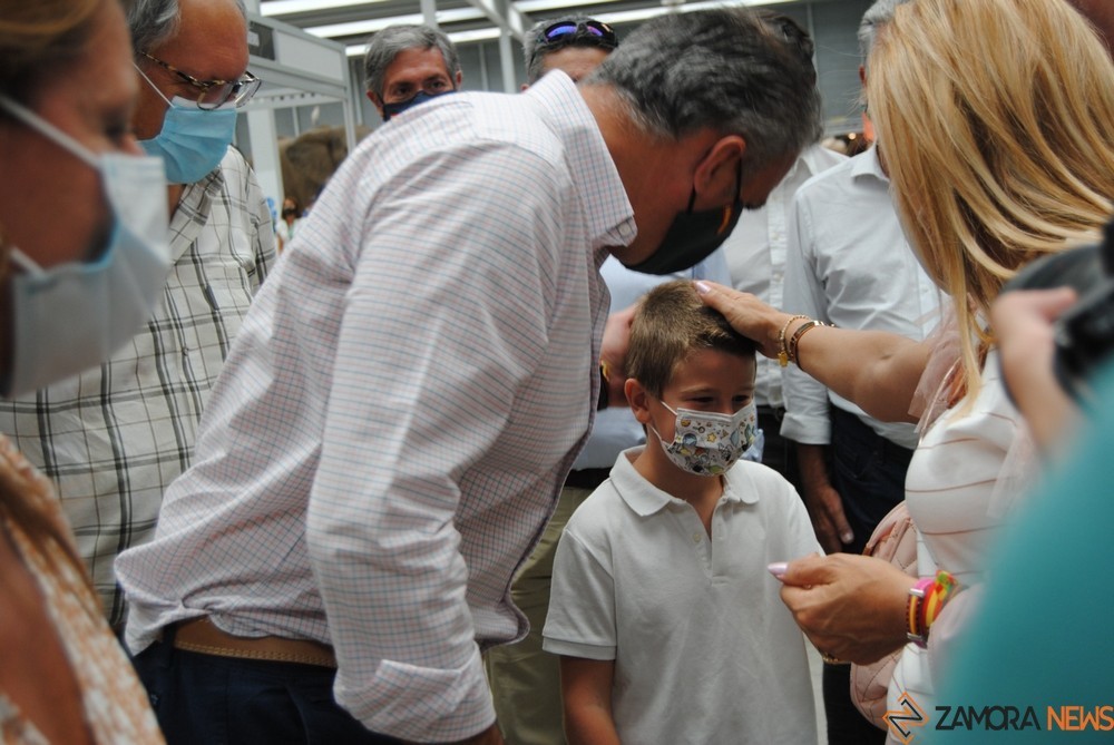 b8a75d82-5eaf-40f6-94ac-6fda4ee12b9f