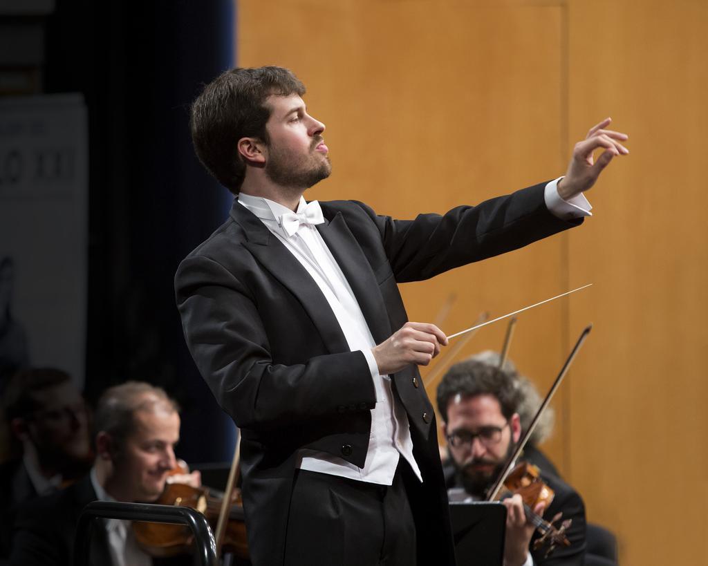 El joven director de orquesta José Luis López Antón
Foto: Daniel Pérez