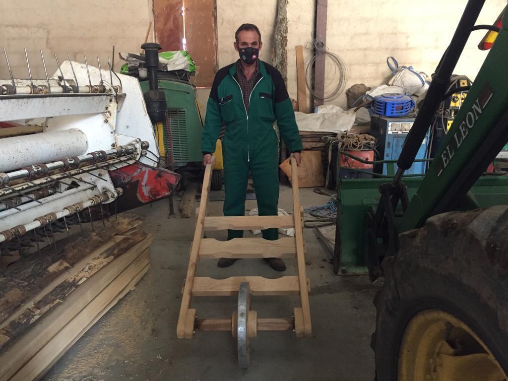 Carlos Redondo: el ganadero de Fariza convertido en tornero