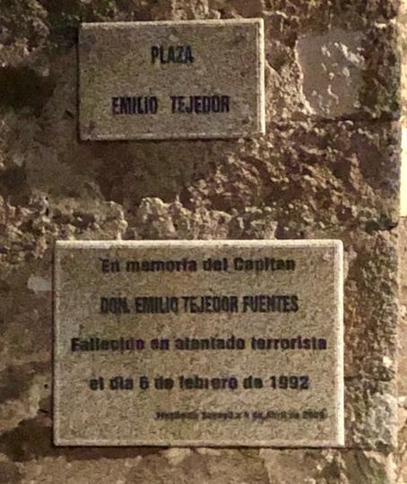 Placa conmemorativa a Emilio Tejedor en Fresno de Sayago