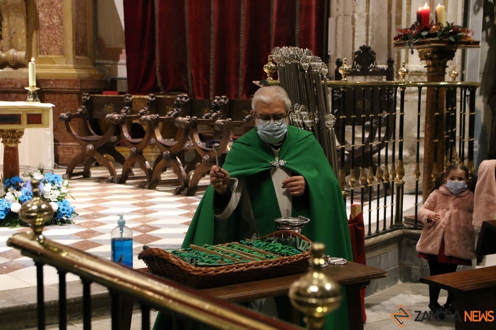 imposición de medallaS (7)