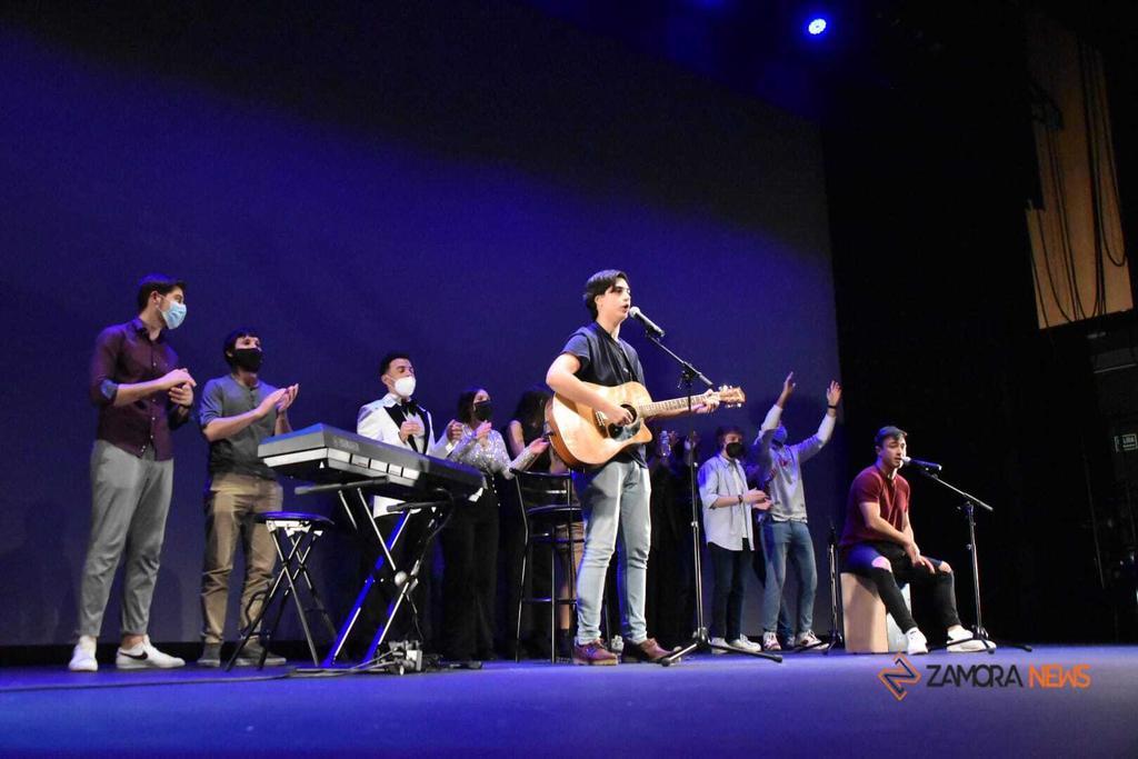 32711952-4e7b-4c40-b449-a5ba24b3ceec