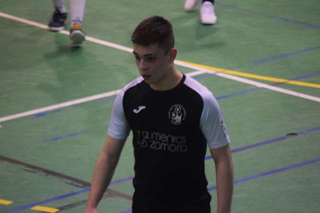 Axel, uno de los goleadores del encuentro. Fotografía: River Zamora
