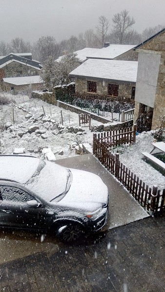 Sotillo de Sanabria con nieve