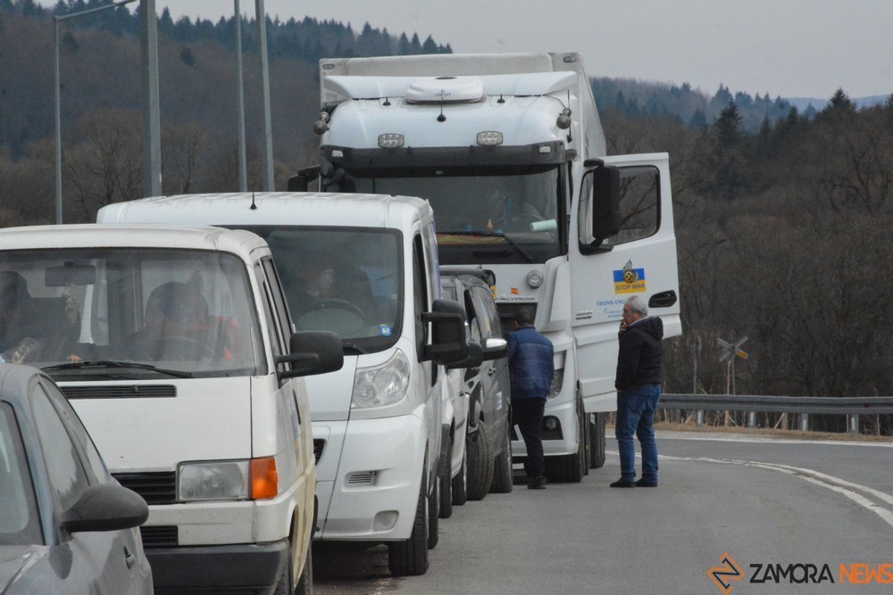 caravana entradaa frontera