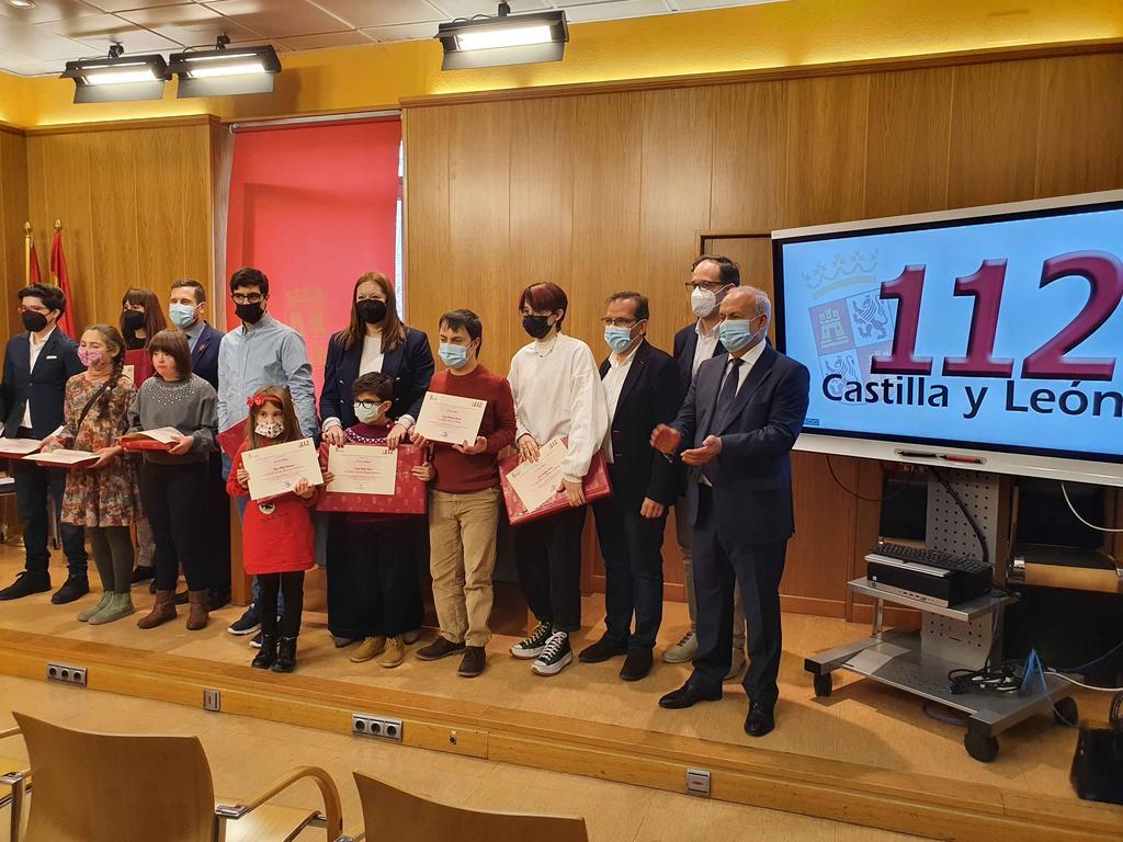 Entrega premios concurso “¿Qué es para ti el 1-1-2?”