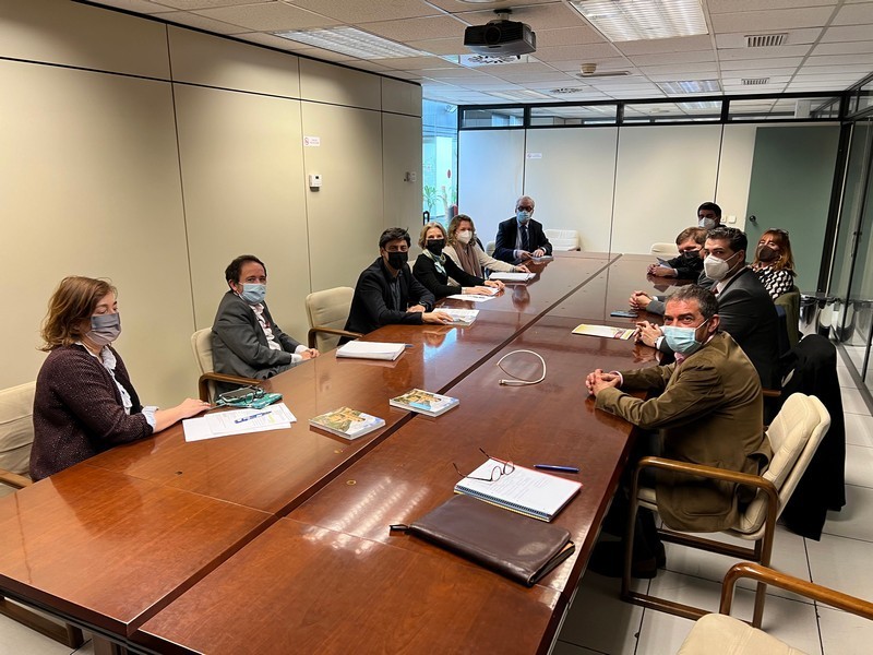 Reunión de con el director de Vivienda