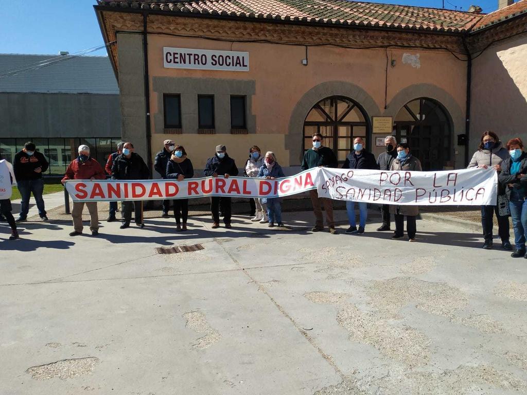 30 protesta de la ZBS Sayago en el entorno del centro de salud de Bermillo. Fotografía: CEDIDA