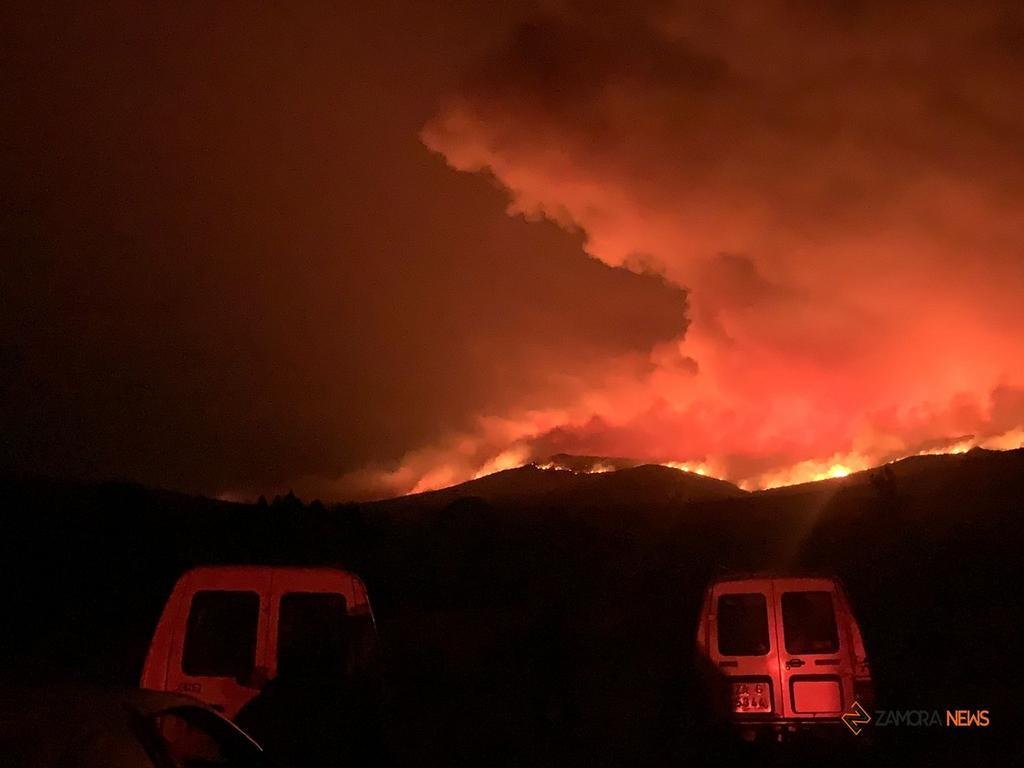 Incendio en la Sierra de la Culebra