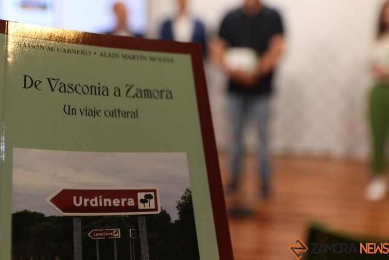 Presentación libro (2)