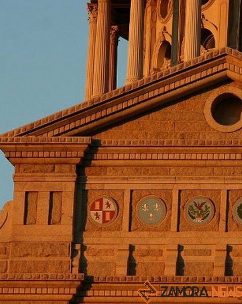 El capitolio de Texas con el escudo de Castilla. Foto Pinterest