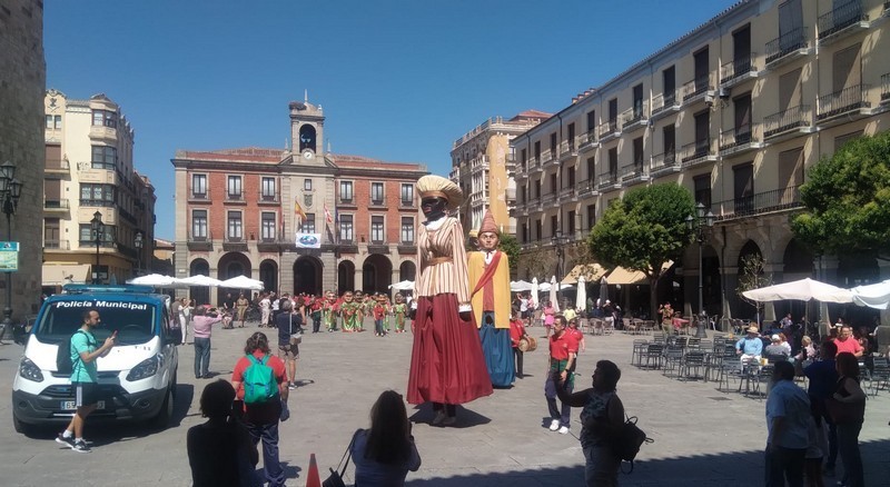 Folclore en la Plaza Mayor