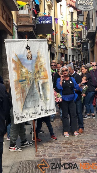 Ofrenda a la Virgen de los Herreros
