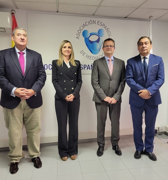 Reunión con la Asociación Española de Mediación