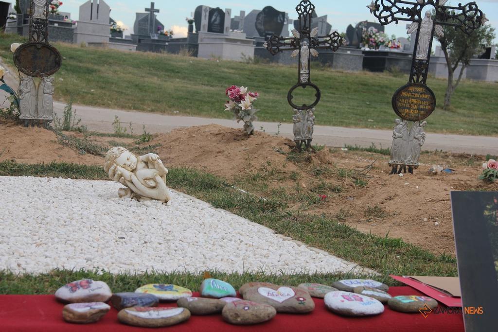 Homenaje a los bebés fallecidos antes o al poco tiempo de nacer