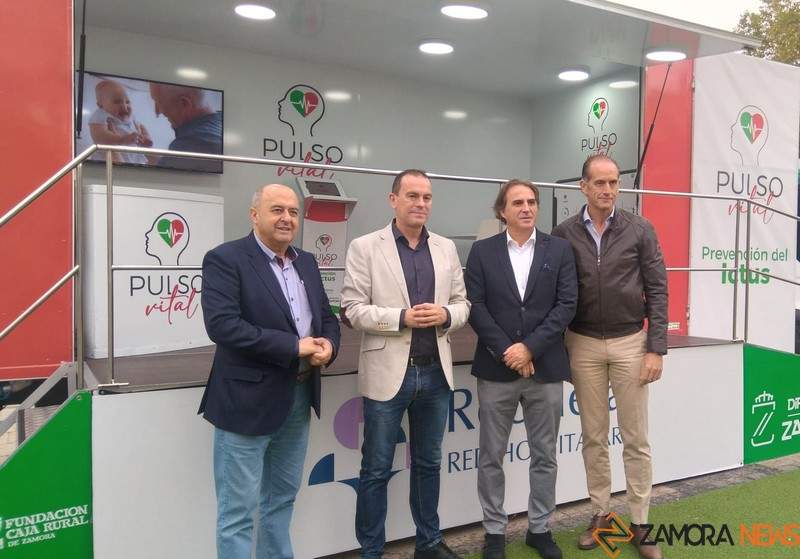 Presentación del proyecto patrocinado por la Diputación y Caja Rural en el Día Mundial del Ictus