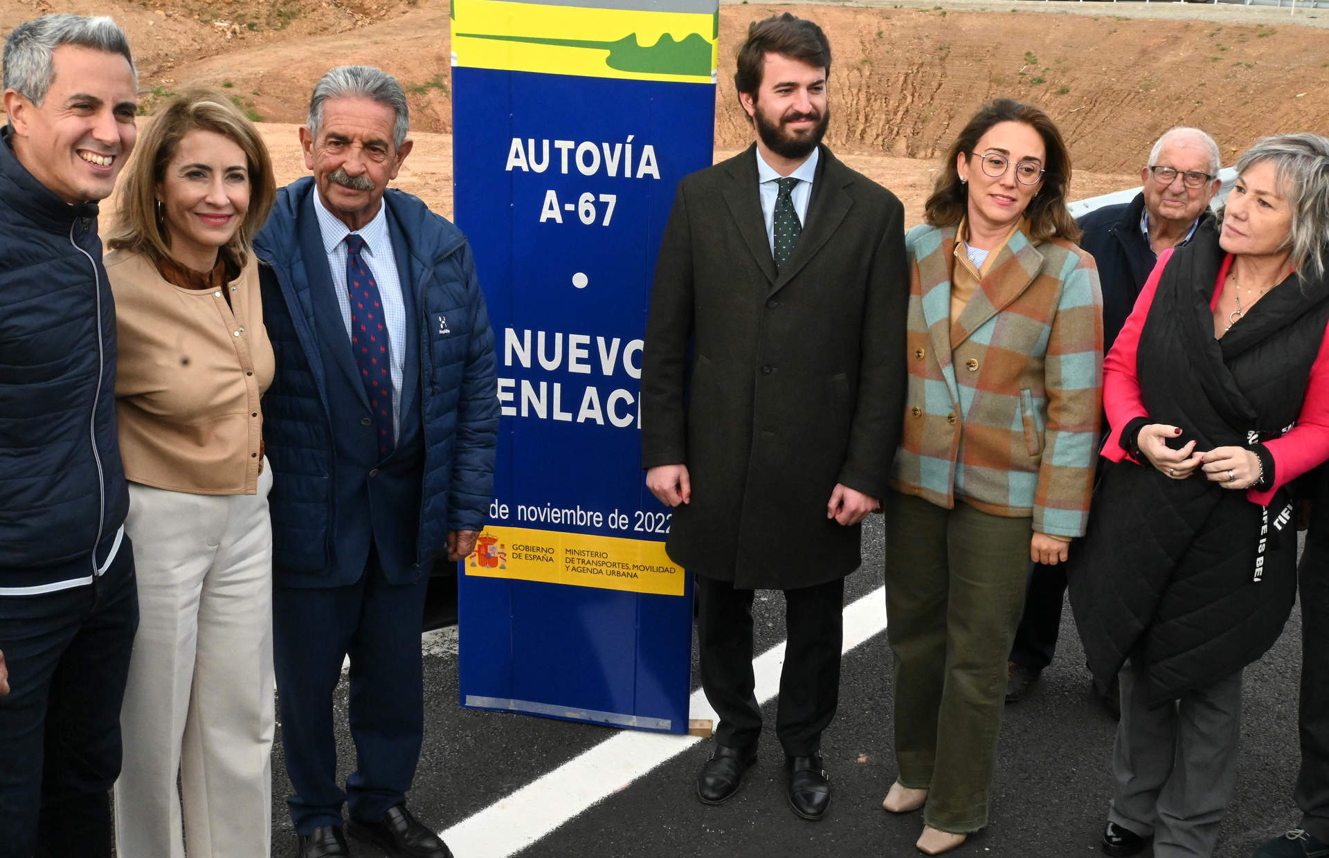 Juan García Gallardo durante la inauguración del enlace E-108 de la autovía A-67