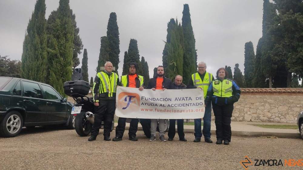 Ruta en moto en recuerdo a las víctimas de accidentes de tráfico