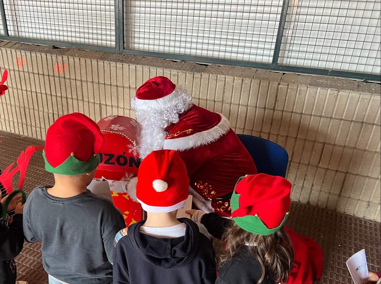 Papá Noel en el CEIP Alejandro Casona (5)