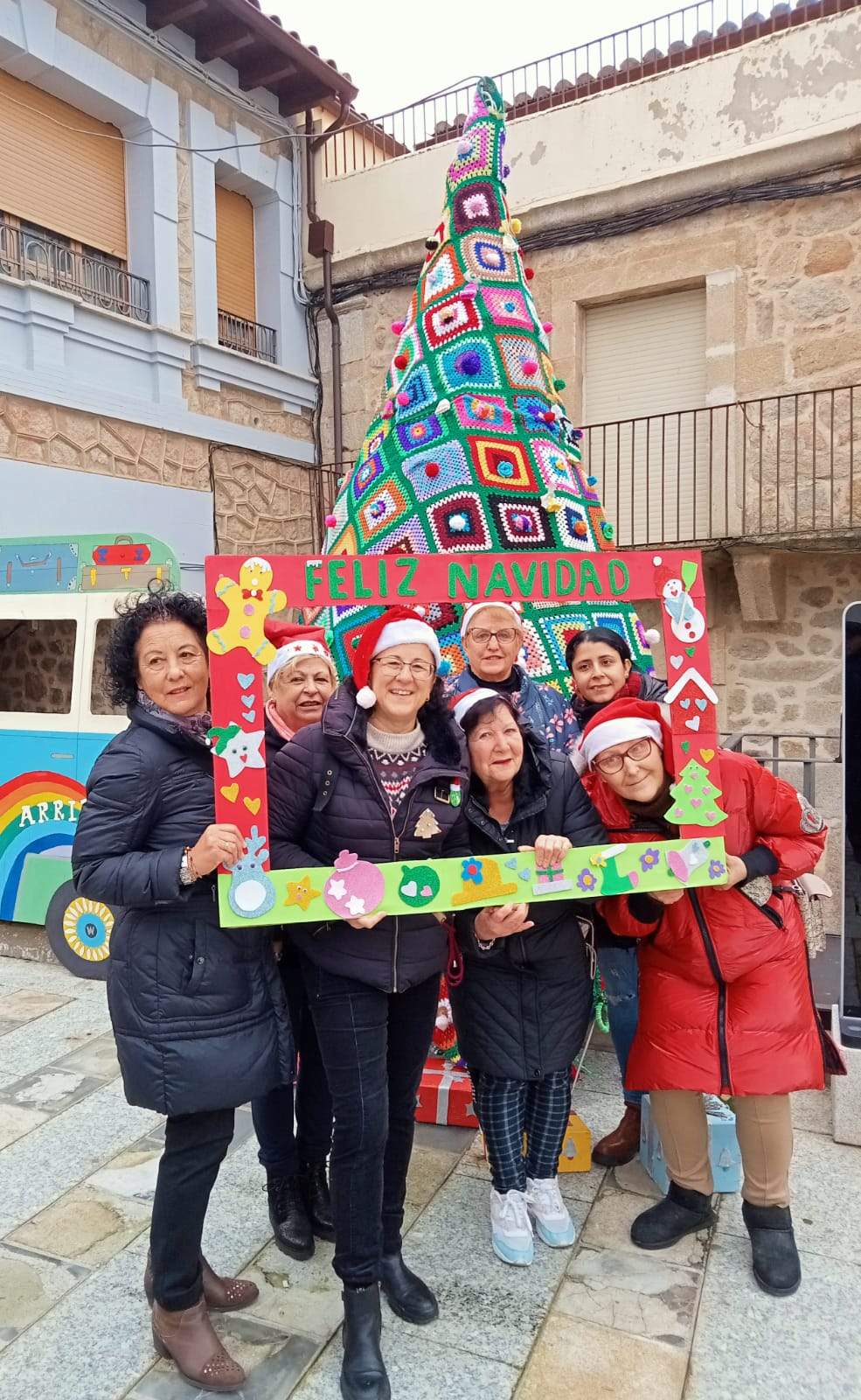 Mercadillo solidario Fermoselle (1)