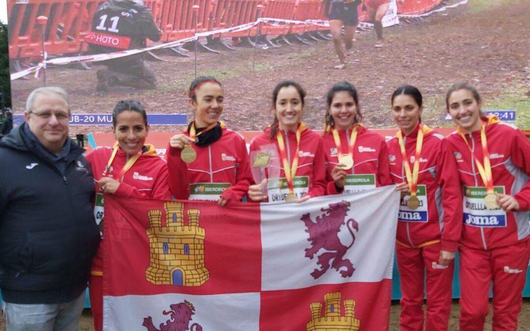 Teresa Herráez, campeona de España de campo a través con la selección de Castilla y León