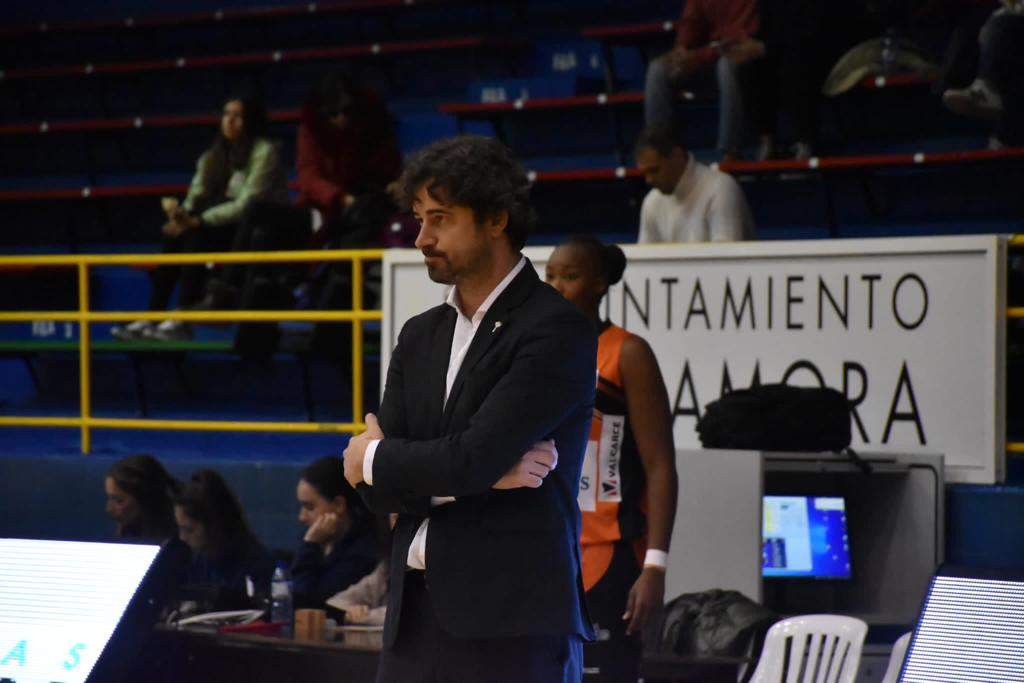 Ricardo Vasconcelos durante un partido