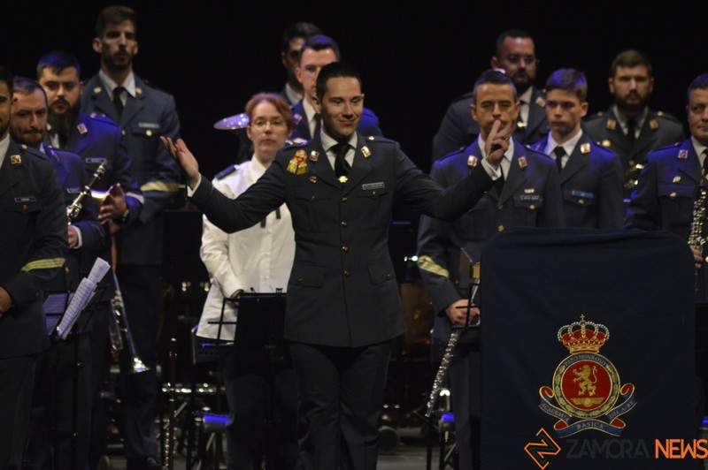 VIII Concierto Solidario de Invierno Militar en Zamora (3)