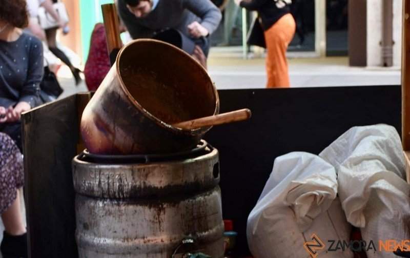 Elaboración de almendras garrapiñadas
