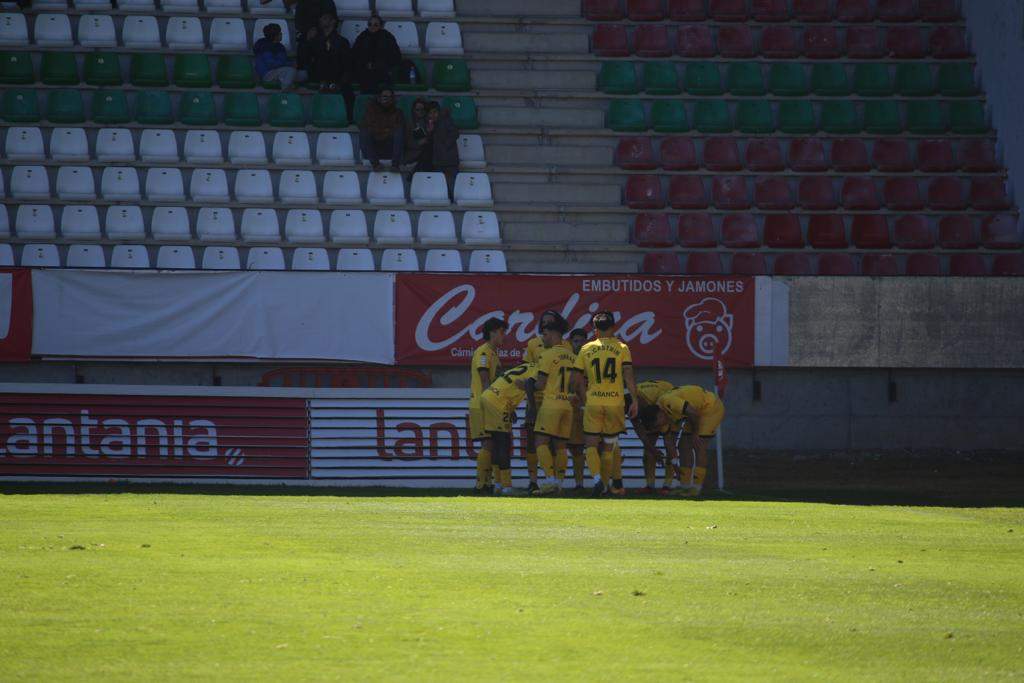 Celebración de los jugadores del Polvorín tras el tanto anotado