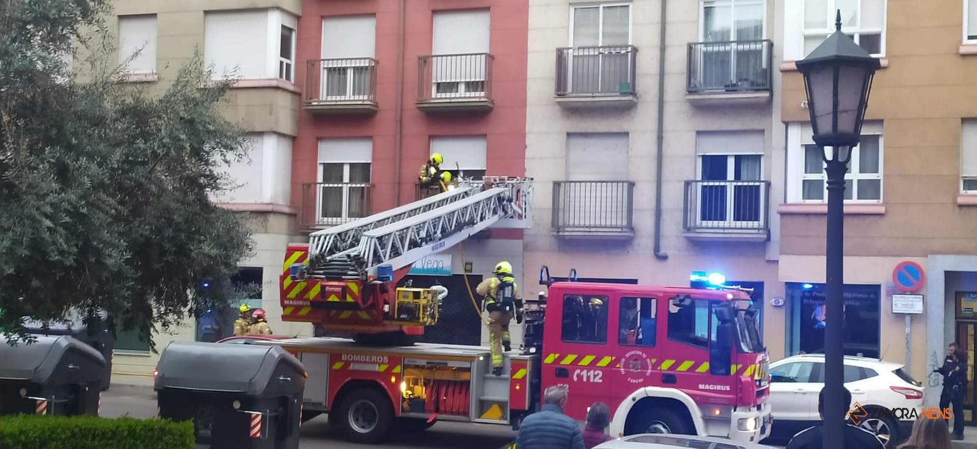incendio en una vivienda en la calle Puerta Nueva de Zamora_3