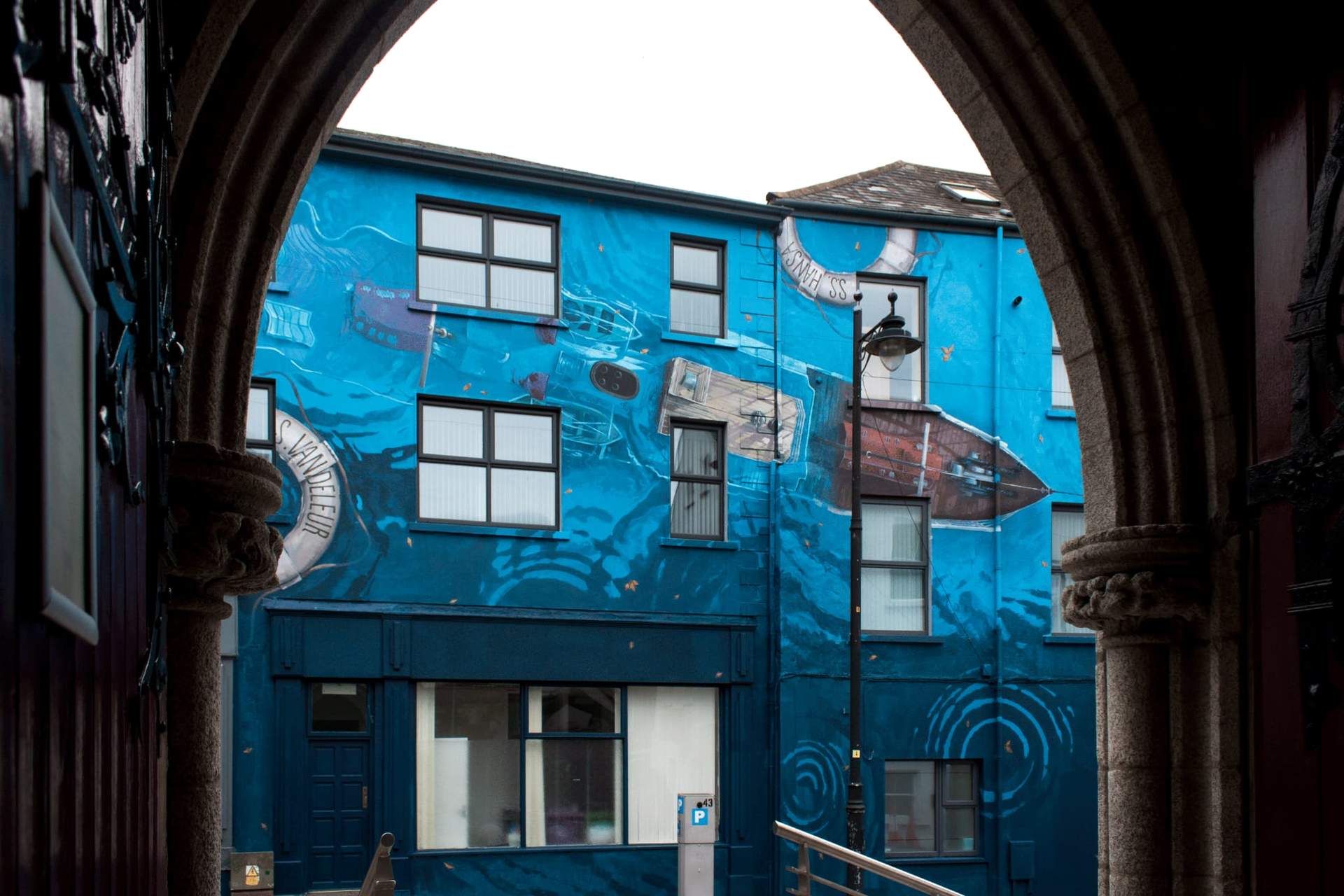 Mural realizado por el zamorano David 'Maker' en la ciudad de Waterford, Irlanda. Fotografía: CEDIDA