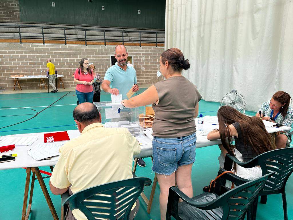 l toresano Javier López Calero, candidato al Congreso por el Partido Socialista