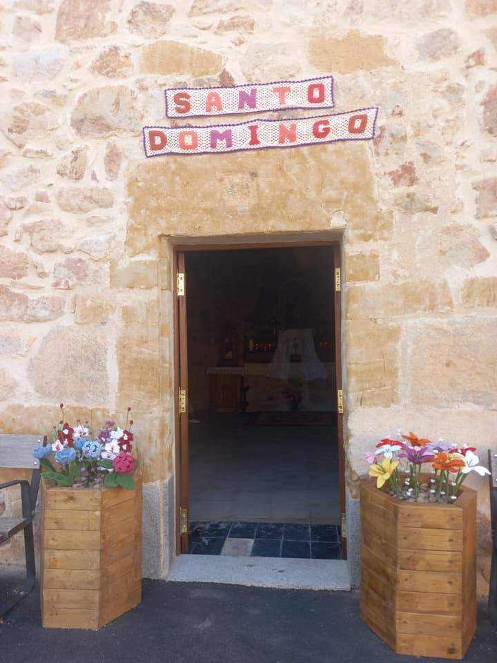 Decoración ganchillo vía Ayuntamiento ElPerdigón 1