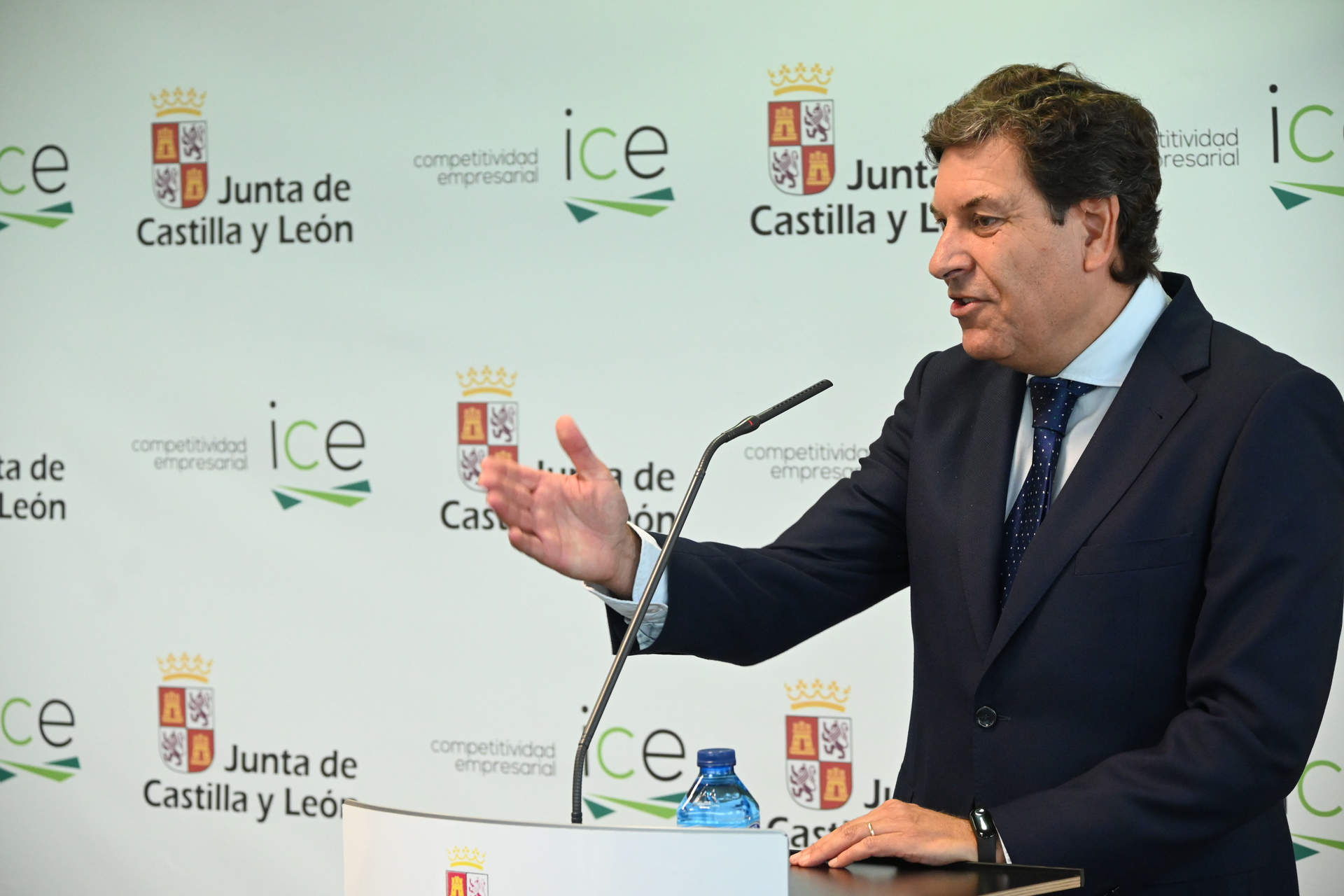 Firma del protocolo para la atracción de talento
