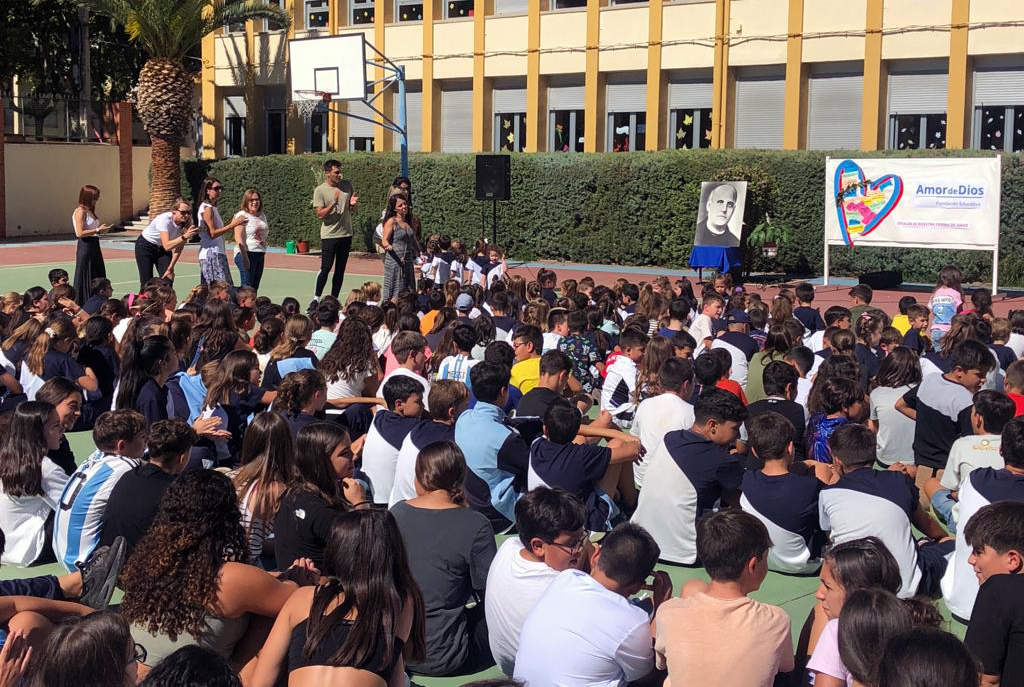 Celebración en Nuestra Señora del Rocío (San José Obrero)