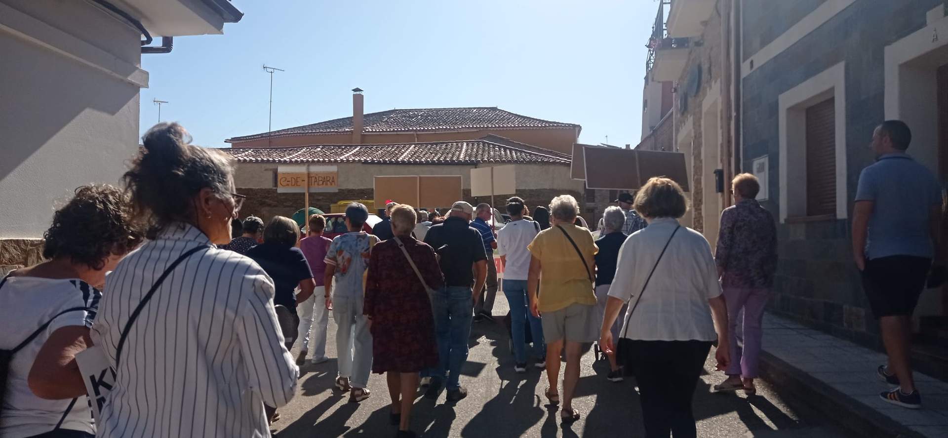 Protesta de la Plataforma por una Sanidad Pública Digna de la Zona Básica de Salud de Tábara. Fotografía: CEDIDA