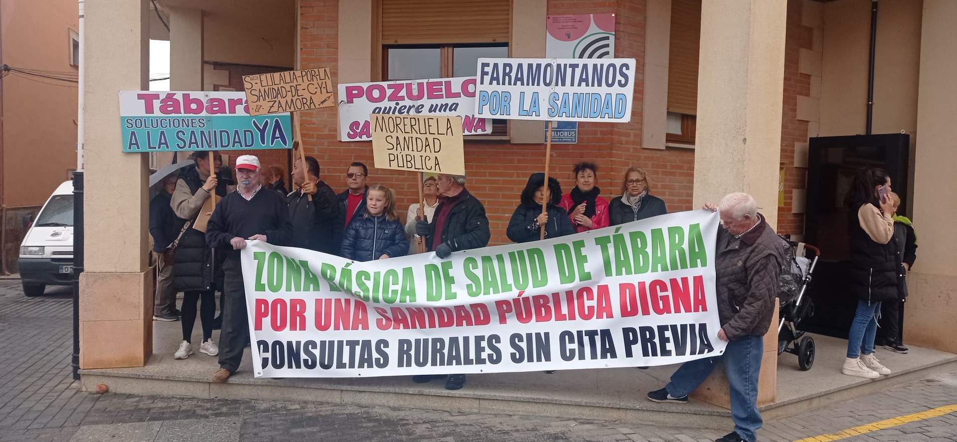 Plataforma por la Salud Pública y Digna de la zona de Tábara. Imagen cedida (2)
