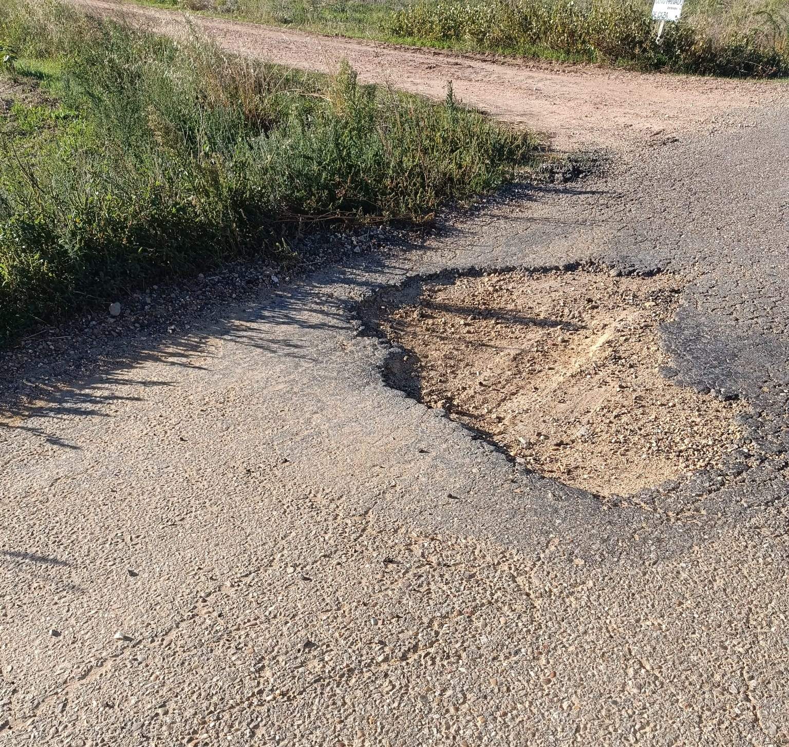 Carretera entre Casaseca de las Chanas y Cazurra