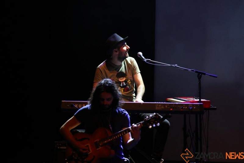 Pequeño Rock and Roll (3)