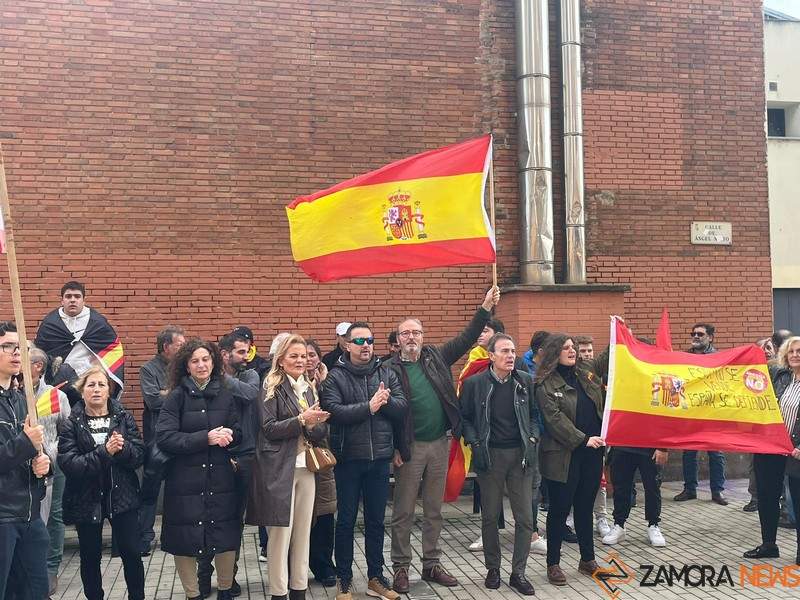 manifestación en Zamora contra la amnistia_9