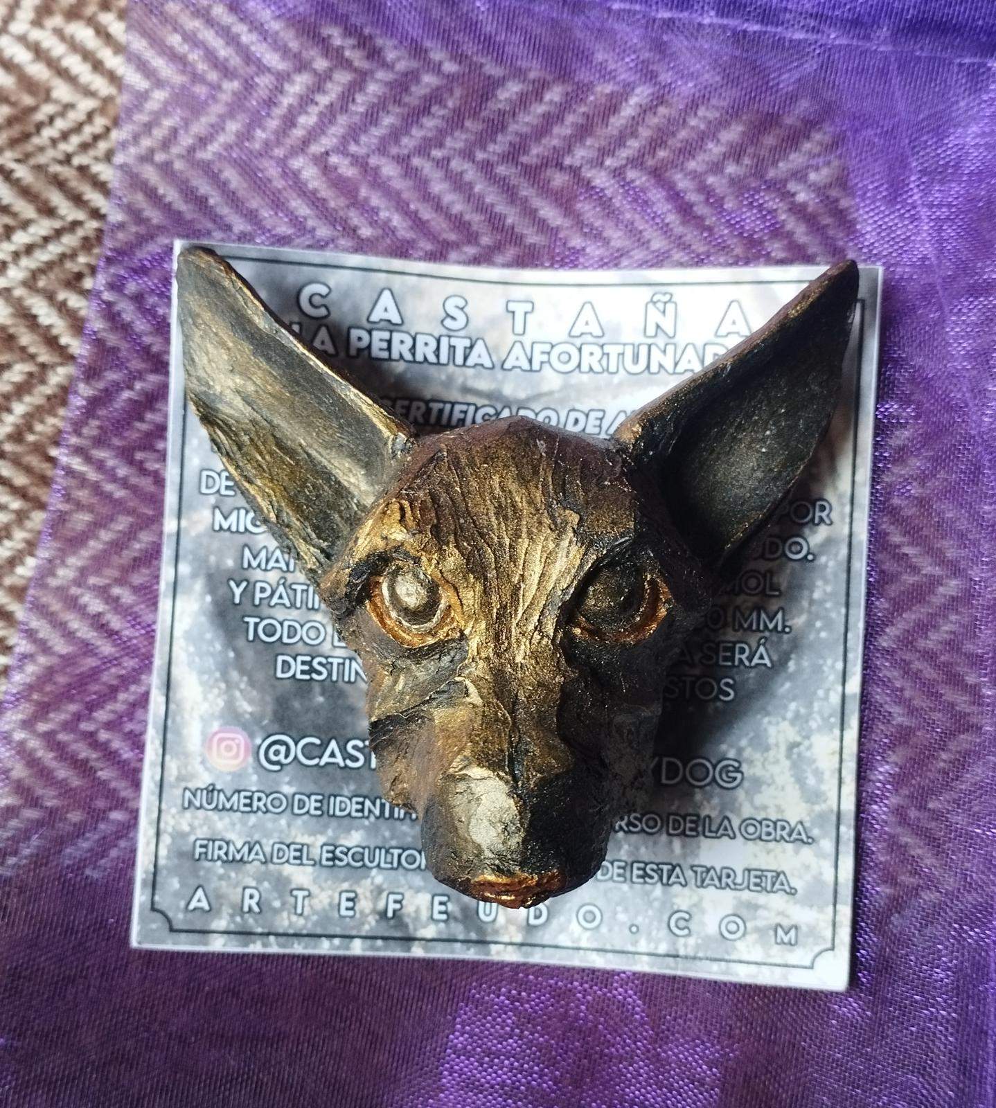 Imán de Castaña elaborado por Arte Feudo