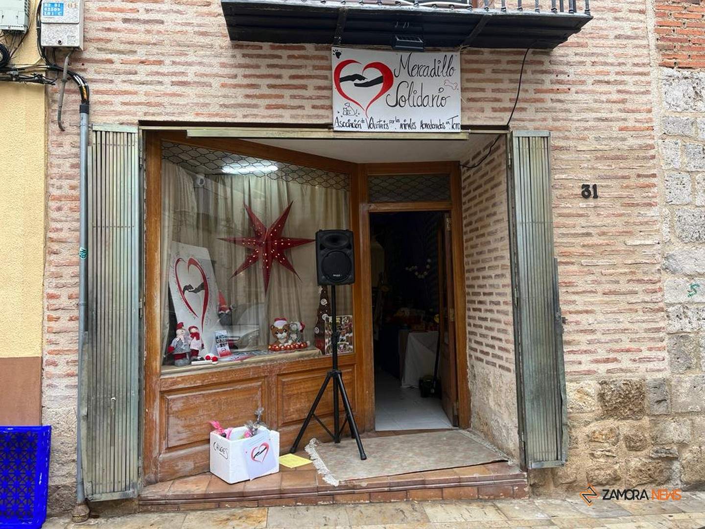 Mercado Navideño organizado por la Asociación de Animales Abandonados de Toro_2