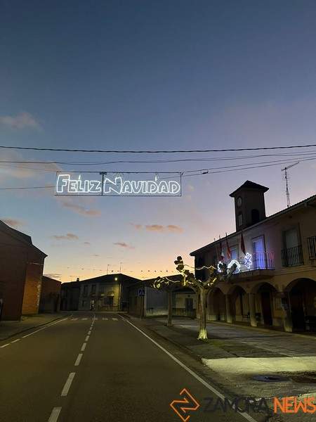 iluminación de Navidad en Santibáñez de Tera _2