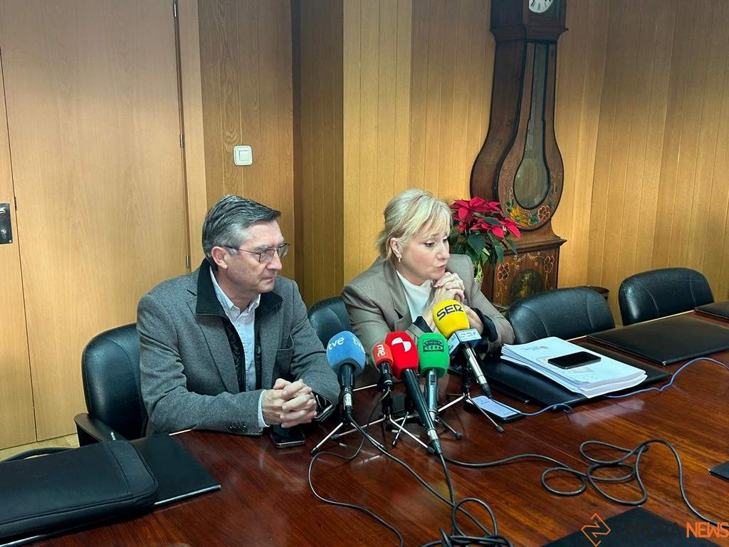 José Ángel arranz y Letícia delgada de la junta