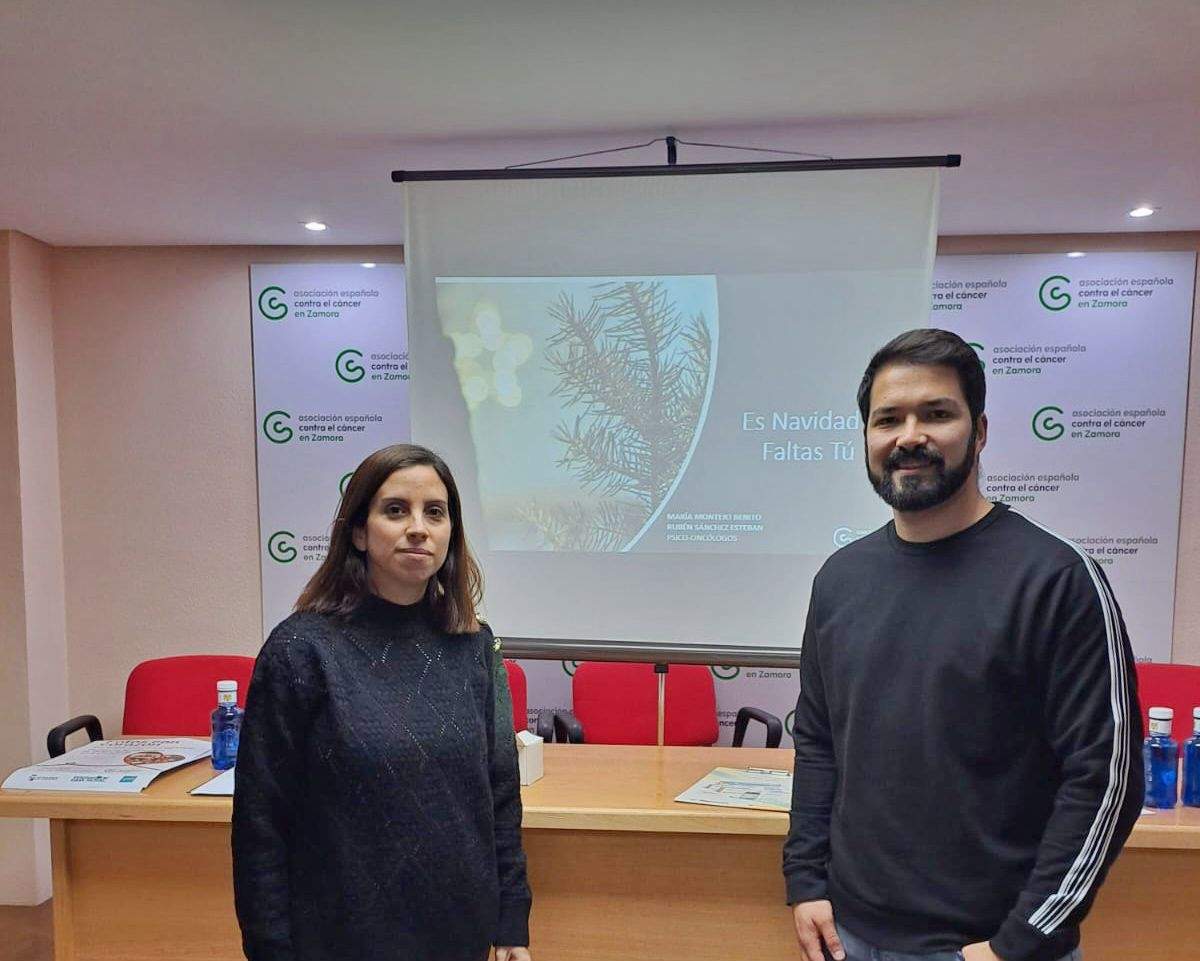 María Montejo Benito y Rubén Sánchez Esteban, psicólogos de la AECC