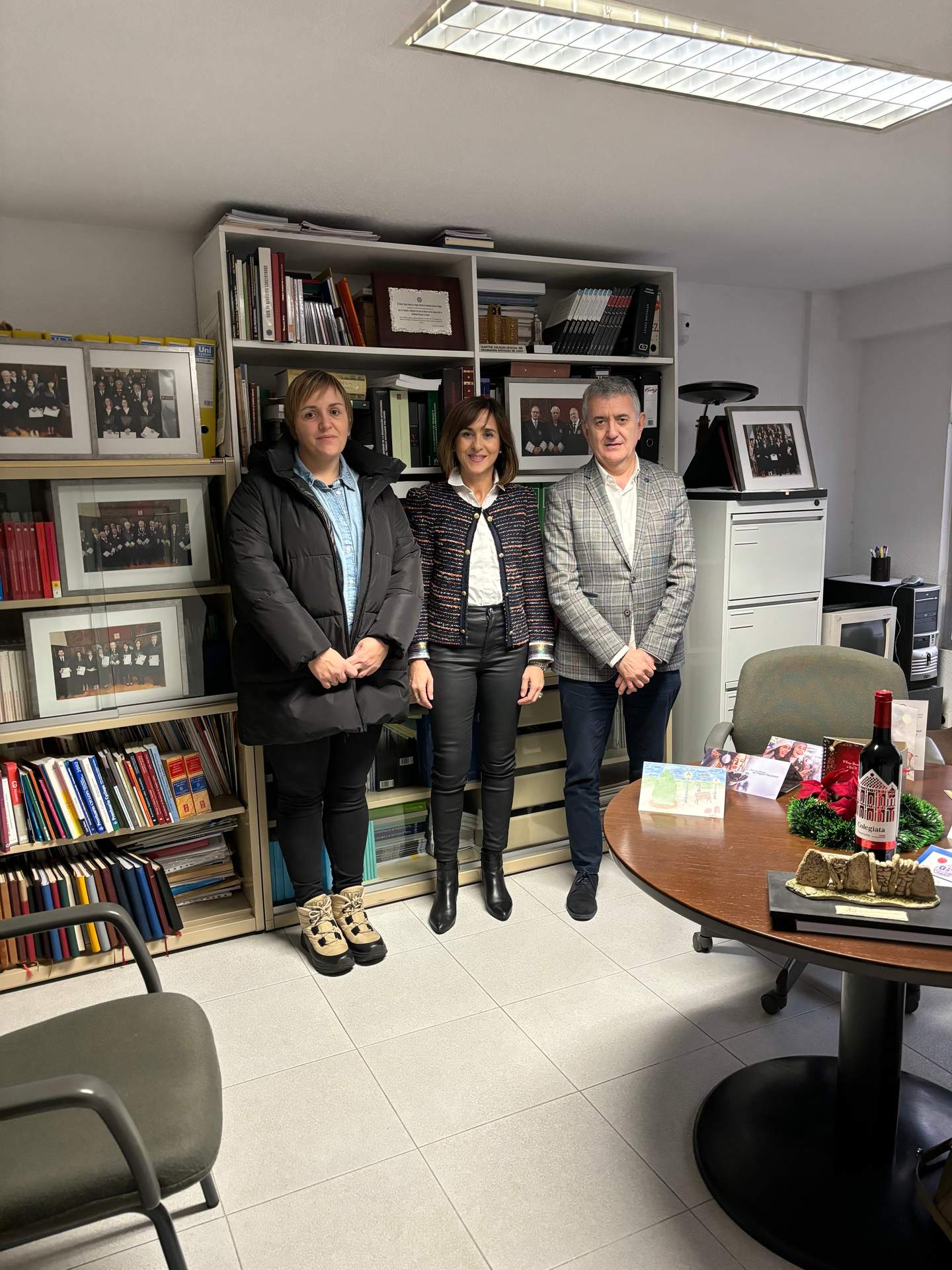 Directora General del Ministerio de Trabajo y Economía Social se reúne con Graduados Sociales en Zamora (2)