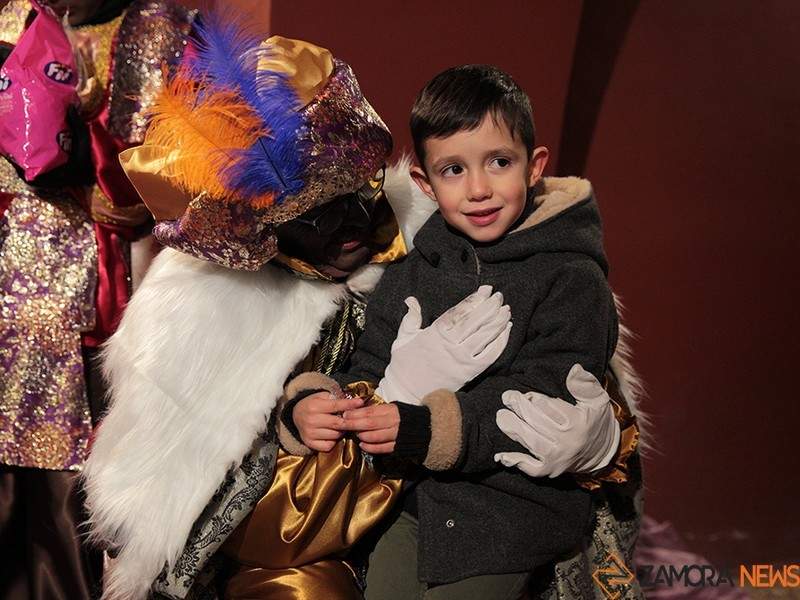 Los Reyes Magos visitan Toro (17)