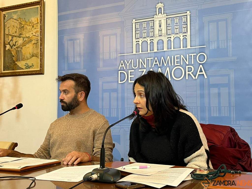 David Gago y María Eugenia presentan las conclusiones del grupo de trabajo para el museo de Baltasar Lobo