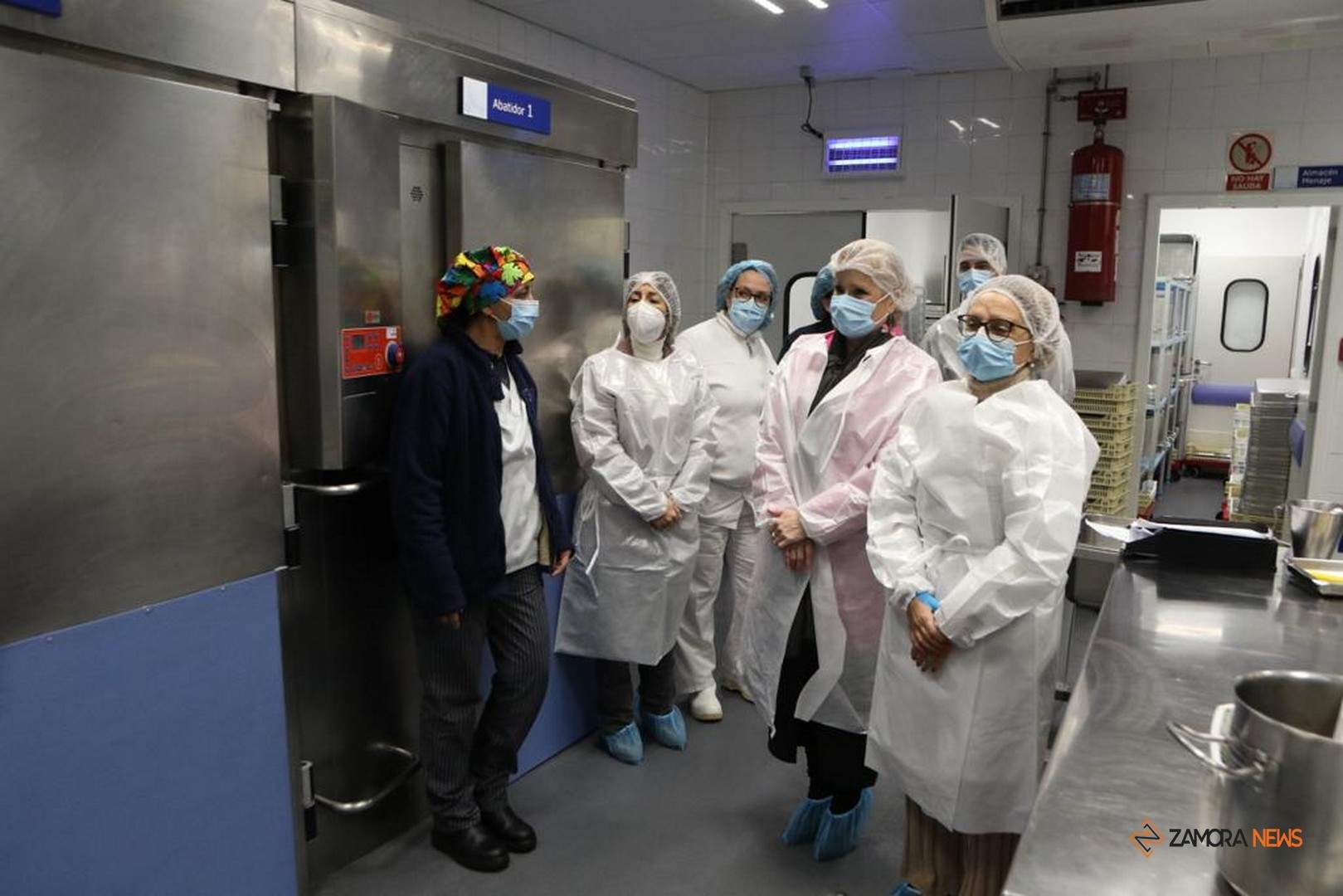 Cocina de línea fría del Complejo Asistencial de Zamora tras las obras de mejora_23
