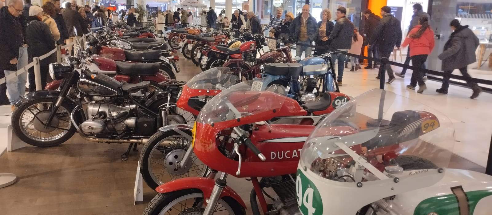 motos